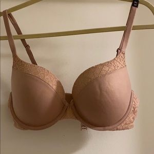 Brand New Victoria’s Secret Bra